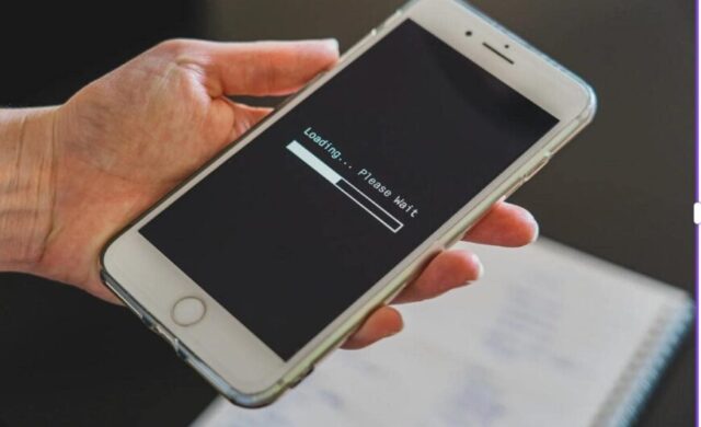 social-media-throttling-870x567